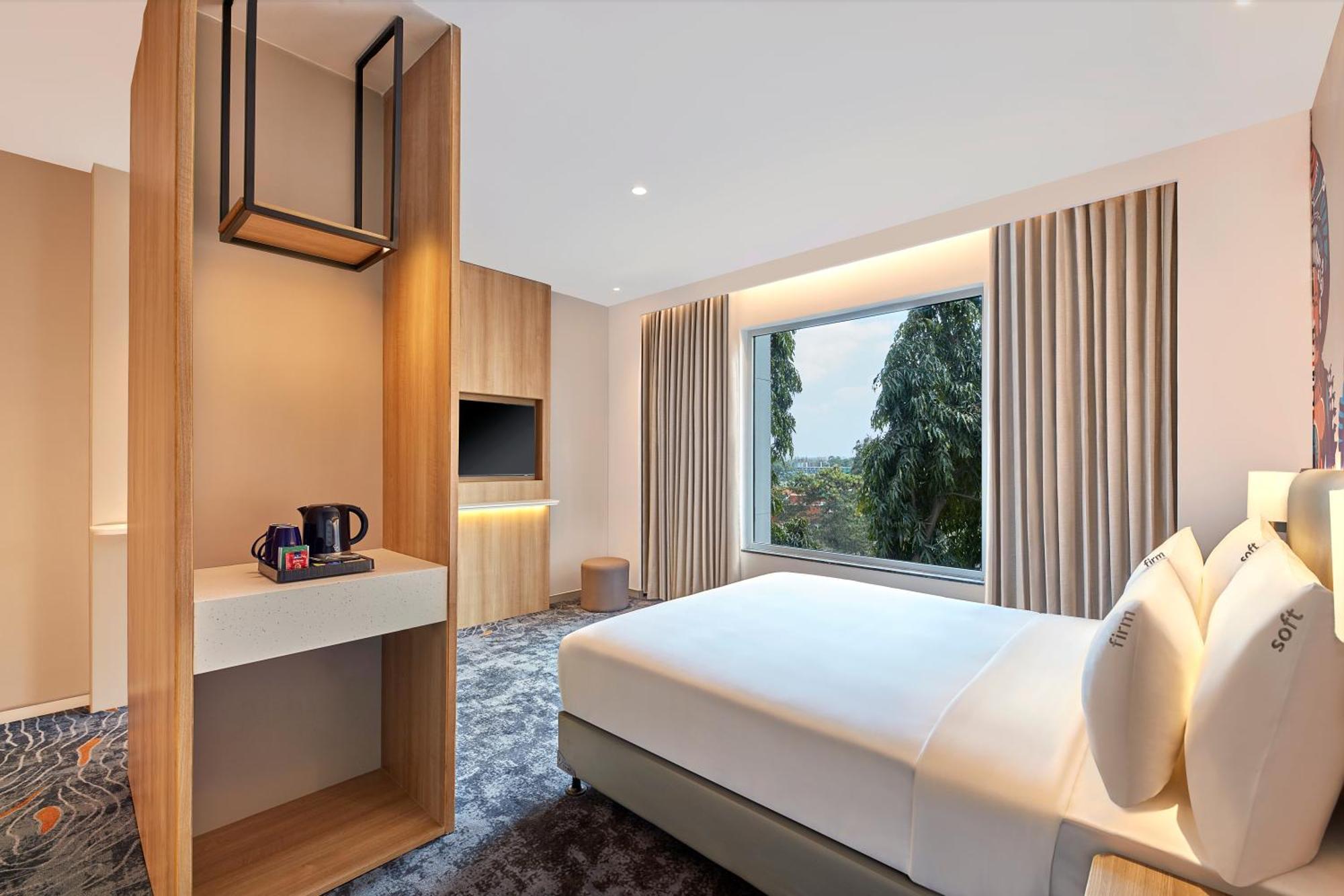 Holiday Inn Express Bengaluru Bommasandra By Ihg Kammasandra المظهر الخارجي الصورة